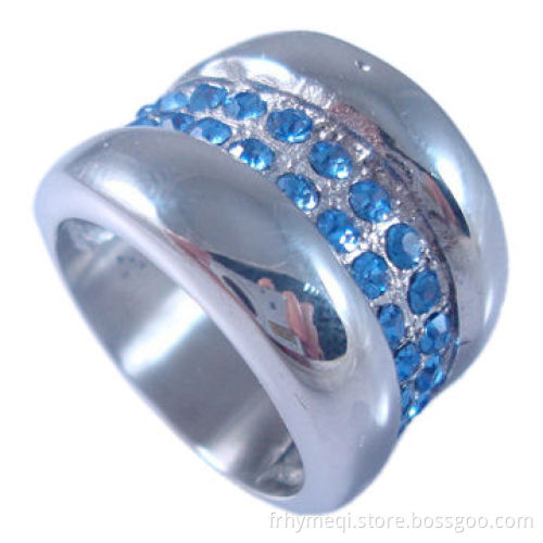 Fancy ring with color rhinestone